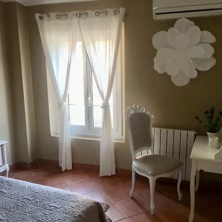 Chic 'n Charme Trastevere Terrace Apartment Rom