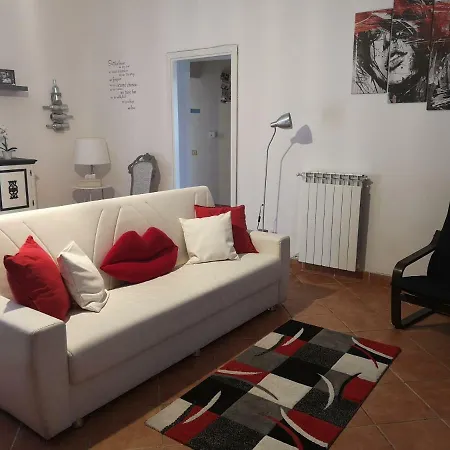 Chic 'n Charme Trastevere Terrace Apartment Rom